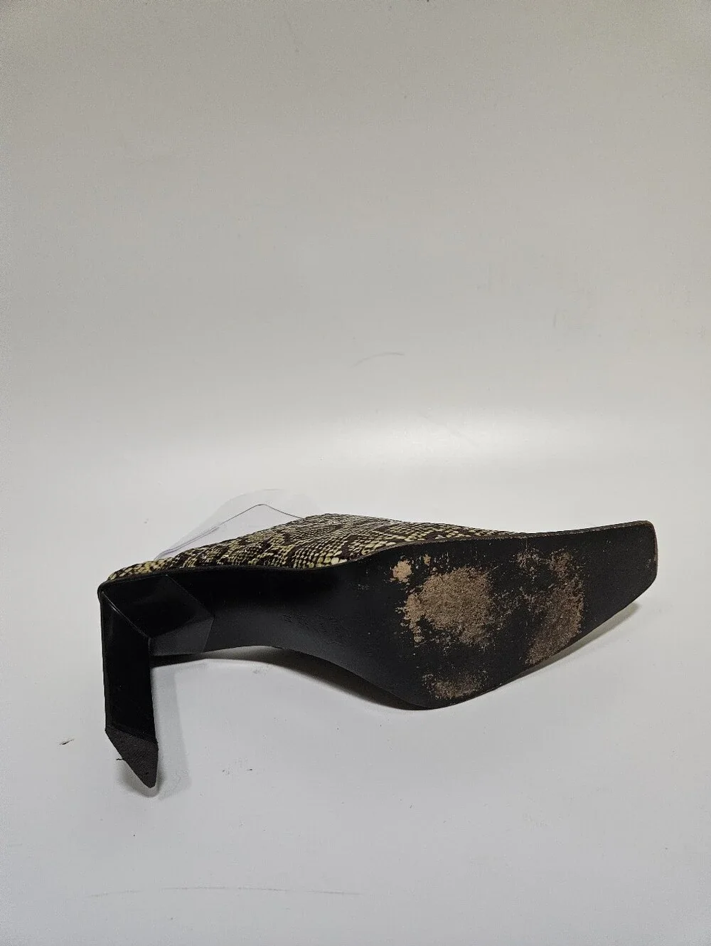 bebe Womens Snakeskin print Pumps 9.5M Block Heel Square Toe made in spain